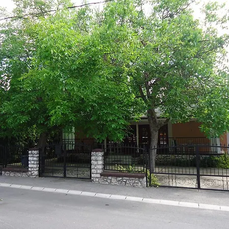 Apartmanhaz * Balatonfüred